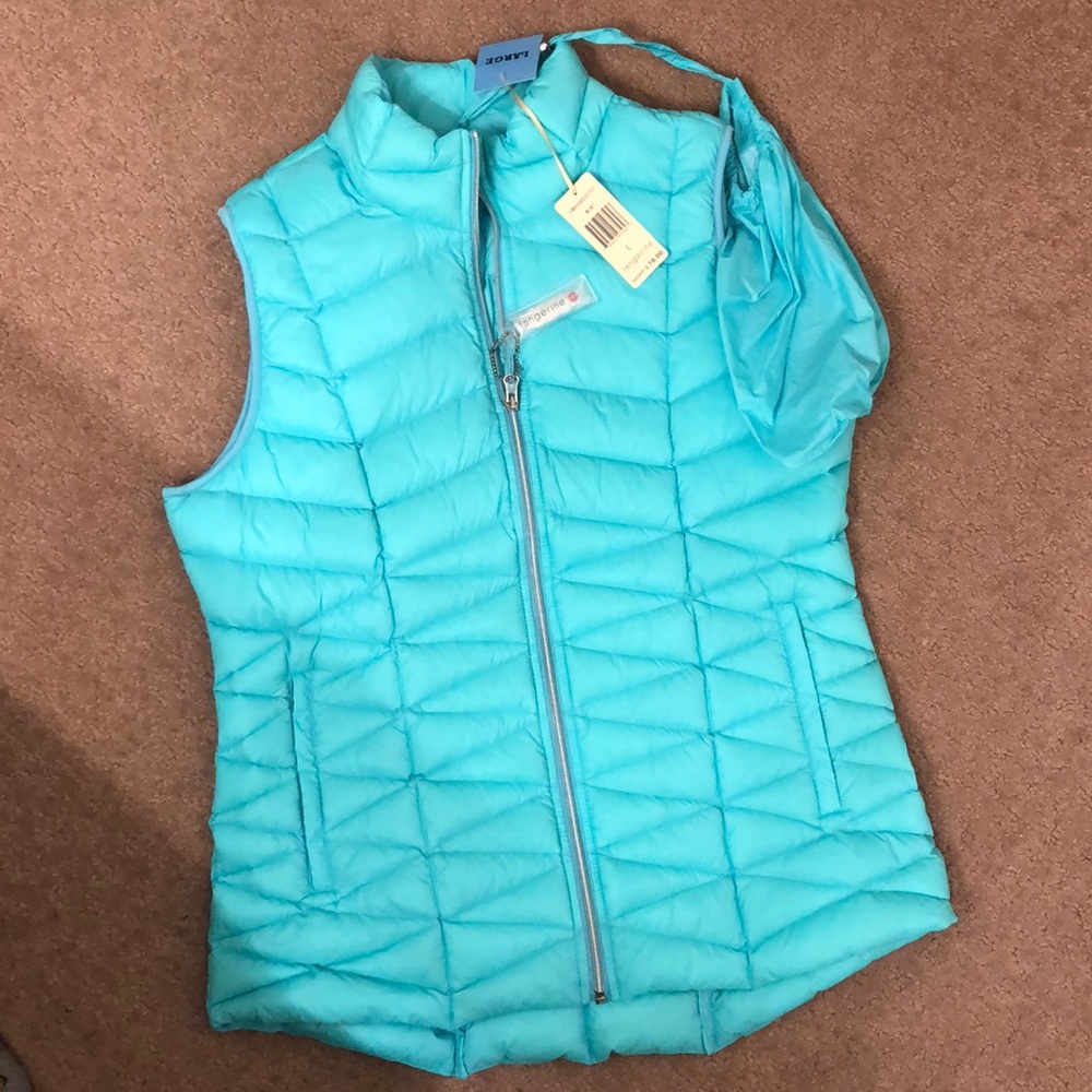 Mint vest